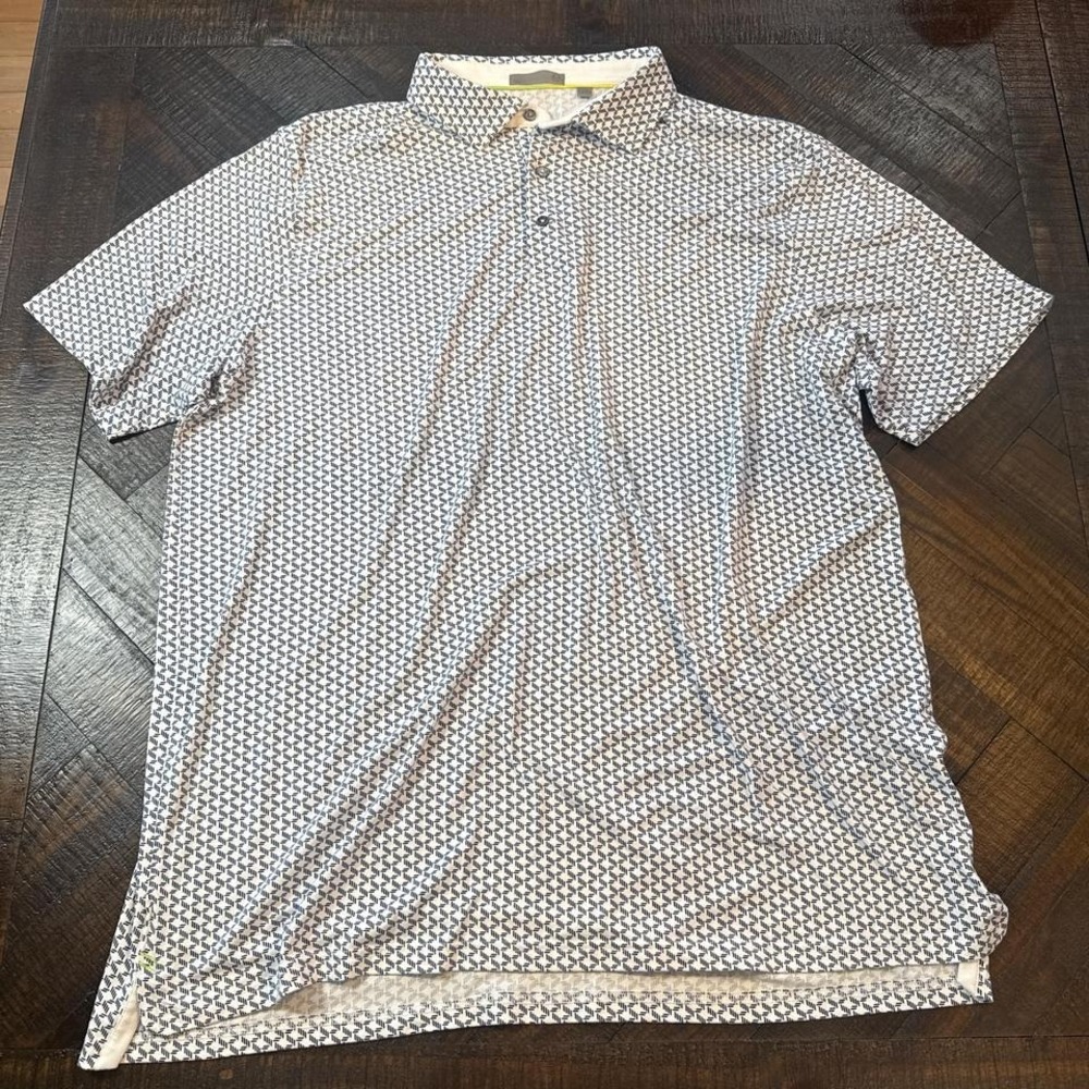 Tasc Performance Golf Polo‎ White Blue Print XXL Spring Athleisure